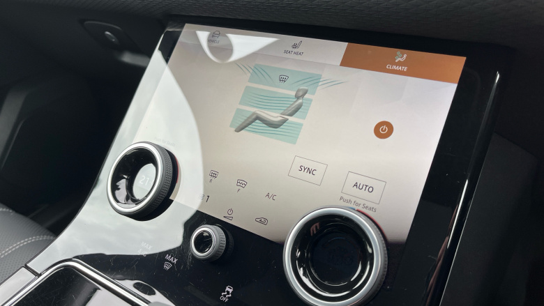 Land Rover Range Rover Velar 2.0 D200 MHEV Dynamic SE 5dr Auto Diesel Estate